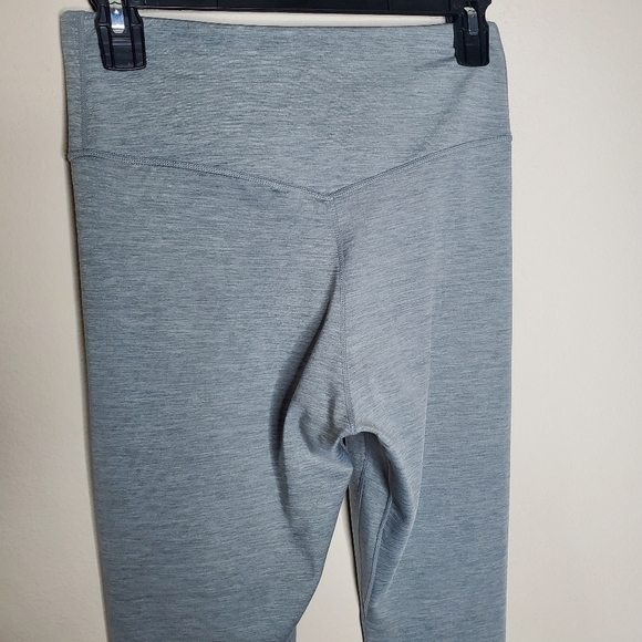 Nike Training Dri-Fit Gray High Rise Swoosh Logo Essentials Tight Leggings - Picture 7 of 11